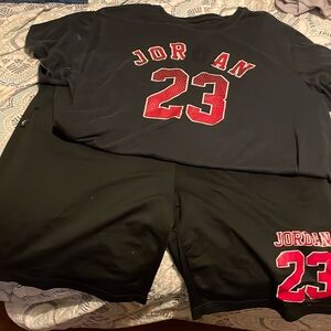 Men’s 2XL Jordan outfit shirt missing a letter & shorts missing drawstring